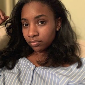 Meet your Posher, Shaniece